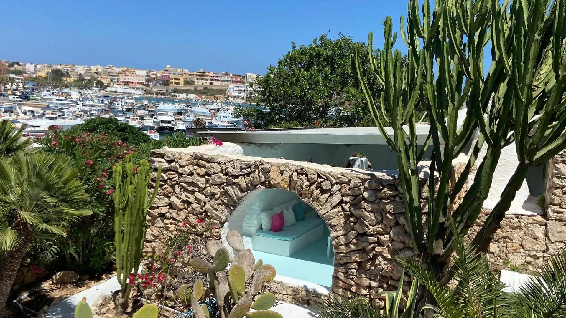Borgo Acqua location